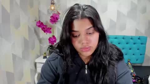    online show from 23, 10, 2025