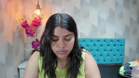 Snapshot of lindabreexlove chatting on 4, 4, 2026 online show from 4, 4, 2026