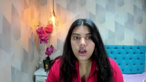 Snapshot of lindabreexlove chatting on 18, 5, 2026 online show from 18, 5, 2026