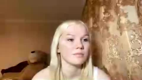 Luna online show from 1, 12, 2025