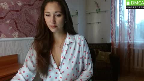 Snapshot of lindaernestine chatting on 1, 10, 2025 LindaErnestine online show from 1, 10, 2025