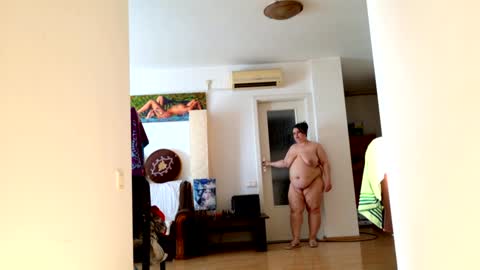 Linda online show from 23, 1, 2025