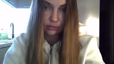 Anna online show from 15, 10, 2025