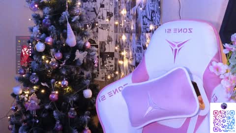 Lina online show from 4, 2, 2025