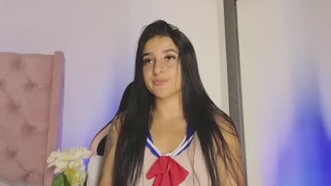 Snapshot of linoshka_1 chatting on 11, 6, 2026 Luciana online show from 11, 6, 2026