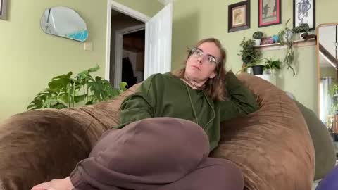 Linzy19 online show from 1, 2, 2026