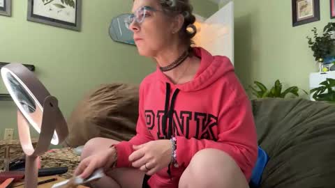 Linzy19 online show from 20, 2, 2026