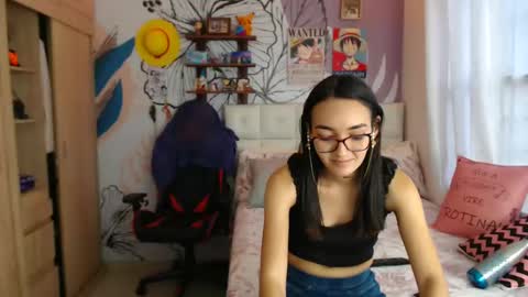 Snapshot of linzybaner chatting on 7, 3, 2025 LinzyBaner online show from 7, 3, 2025