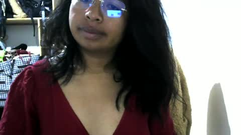 liora online show from 5, 7, 2026