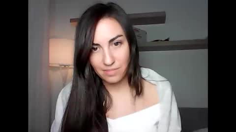 lioranwe online show from 29, 5, 2026