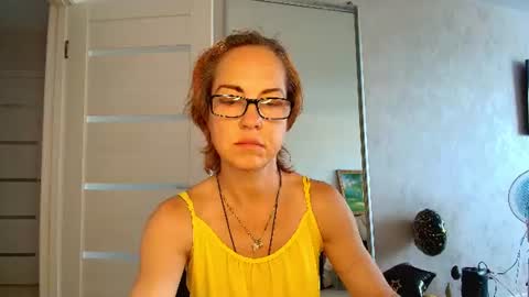 Snapshot of lioraweiss chatting on 23, 6, 2026 Liora Weiss online show from 23, 6, 2026