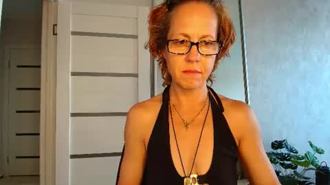 Snapshot of lioraweiss chatting on 8, 7, 2026 Liora Weiss online show from 8, 7, 2026