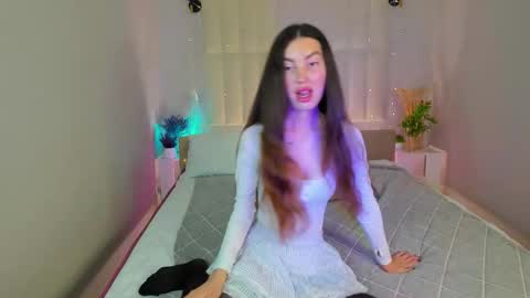 Lira revery online show from 3, 12, 2025