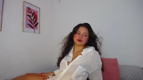 Lily see u on december 2 online show from 23, 1, 2025