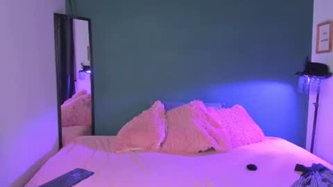 Snapshot of liry_kim chatting on 4, 7, 2026 liry online show from 4, 7, 2026
