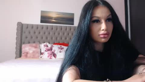 Lisa online show from 15, 4, 2026