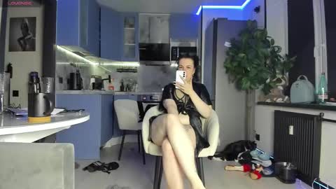 Lisa online show from 4, 10, 2025