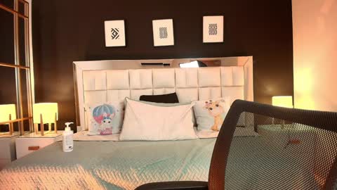 Lisa online show from 31, 1, 2025