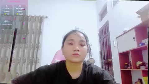 lisa_hanw online show from 7, 5, 2026