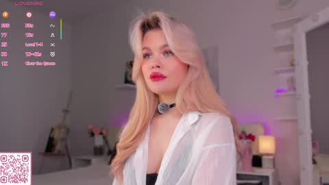 Lisa online show from 6, 4, 2026