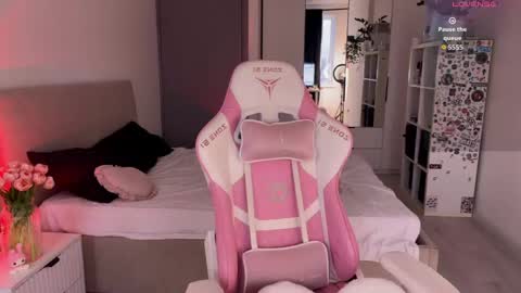 lisa_moons online show from 22, 4, 2026