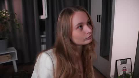 Elisabeth or Lisa online show from 15, 10, 2025