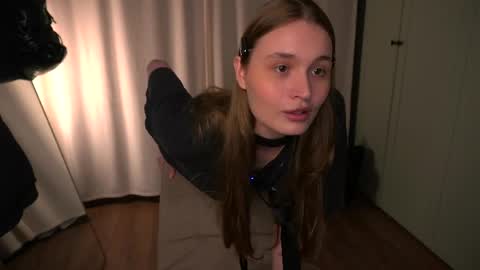Snapshot of lisa_schiele chatting on 22, 5, 2026 Elisabeth or Lisa online show from 22, 5, 2026