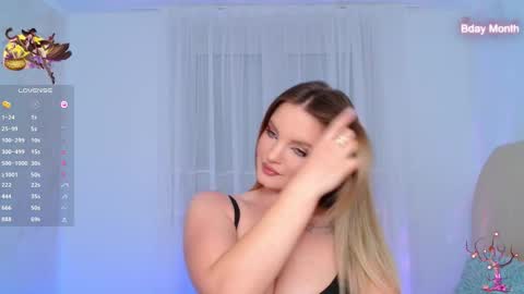 Lisa online show from 12, 10, 2025