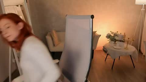 Snapshot of lisaaris chatting on 22, 4, 2026 Lisa Aris online show from 22, 4, 2026