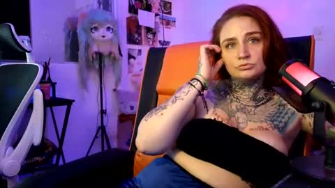 lisacasandra online show from 9, 8, 2026