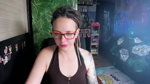 Snapshot of lisafoxy_y chatting on 14, 7, 2026 Lisa online show from 14, 7, 2026