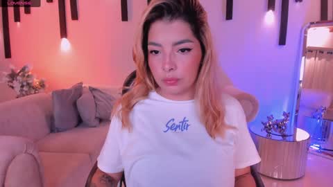 LISA MONROE online show from 22, 12, 2024