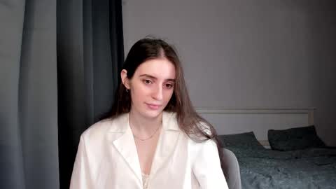 Lisa online show from 6, 3, 2025