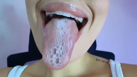 Lisbet online show from 6, 11, 2025