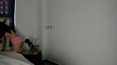 lissa_petitee online show from 4, 4, 2026