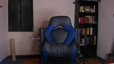 Snapshot of literateboy chatting on 2, 5, 2026 Literateboy online show from 2, 5, 2026