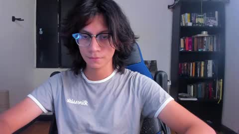 Snapshot of literateboy chatting on 10, 5, 2026 Literateboy online show from 10, 5, 2026
