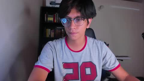 Snapshot of literateboy chatting on 9, 6, 2026 Literateboy online show from 9, 6, 2026