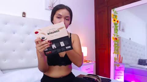litleslut_ online show from 28, 2, 2025