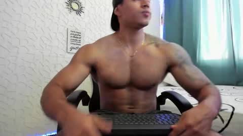 Snapshot of litoxxx_cass chatting on 5, 3, 2025 litoxxx_cass online show from 5, 3, 2025
