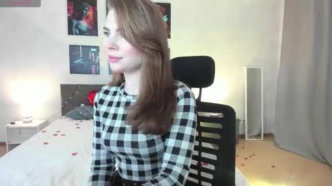 Isabel online show from 13, 2, 2026