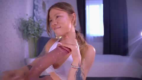 Snapshot of little__mixx chatting on 23, 7, 2026 SophiaKateline online show from 23, 7, 2026