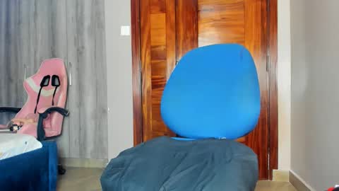 little_africa online show from 18, 3, 2026