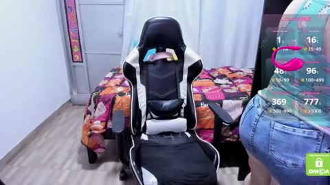 Angely online show from 9, 3, 2025