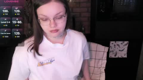 Snapshot of little_bambii_ chatting on 7, 12, 2024 Eva online show from 7, 12, 2024