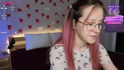 little_bliss online show from 4, 3, 2025