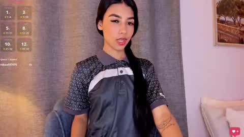 Snapshot of little_caprice_x chatting on 8, 3, 2025 Ana online show from 8, 3, 2025