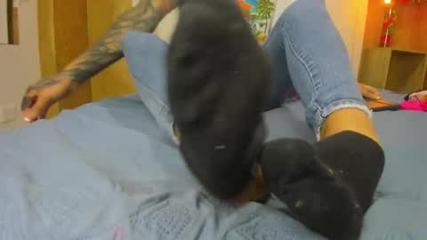   online show from 17, 9, 2025