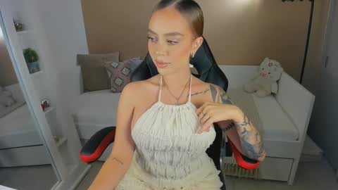 little_kitty4 online show from 27, 10, 2025