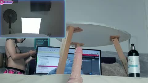 Lili online show from 12, 1, 2025